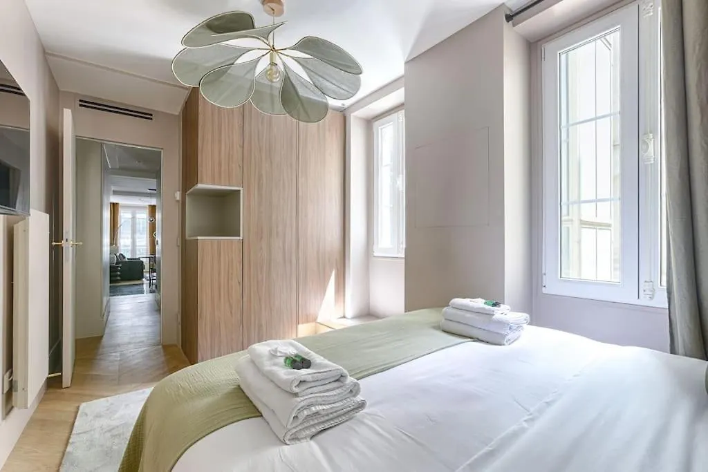 Apartment Prestige Luxury Flat 2br 6p - Champ-elysees